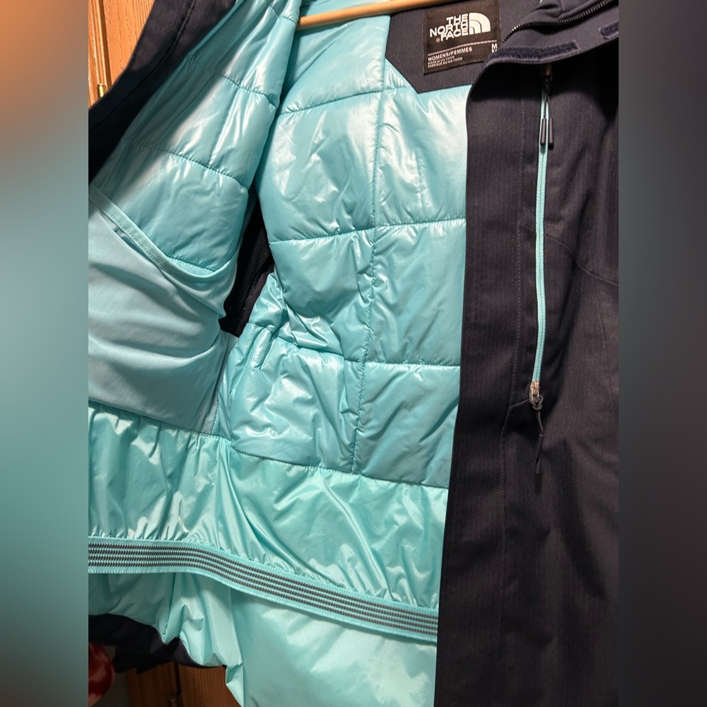 The North Face Ski Jacket - Picture 2 of 5